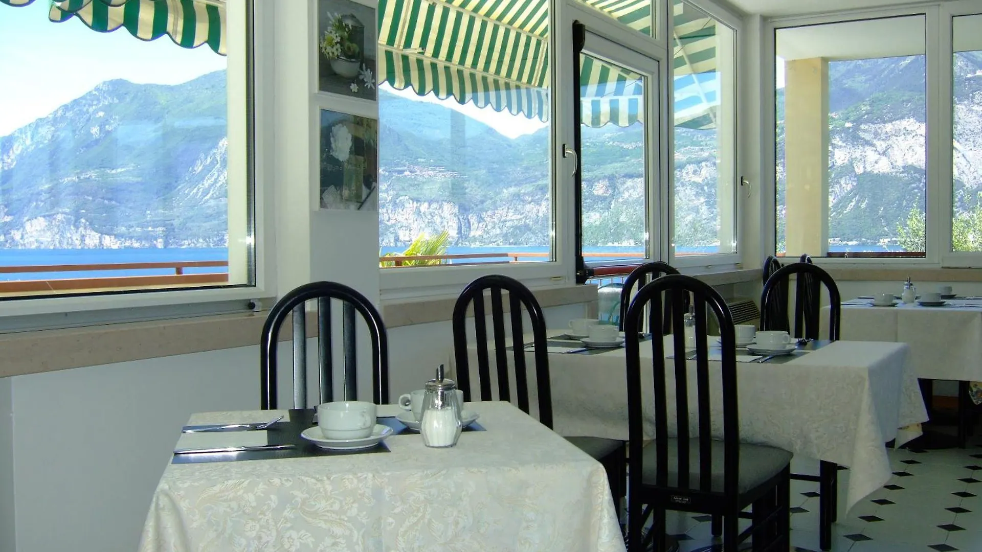 Residence San Vito Brenzone sul Garda 0*,
