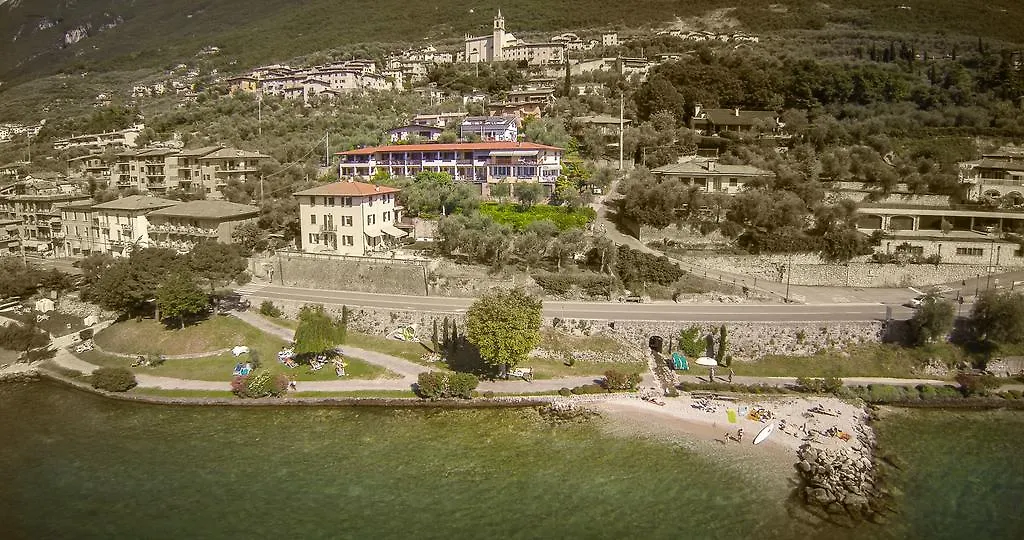 Residence San Vito Brenzone sul Garda 0*,